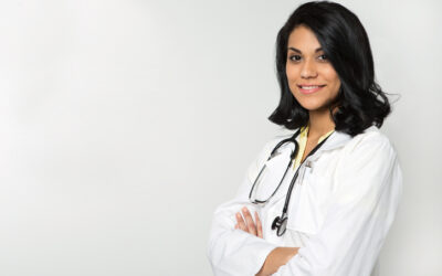 This Growing Organization Guides Hispanic Medical Students To A Future In Medicine