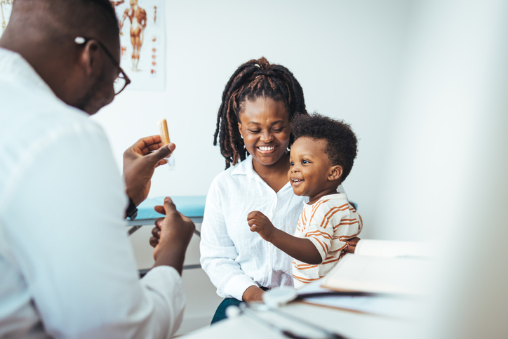 Study Finds Black People Live Longer In Counties With More Black Doctors